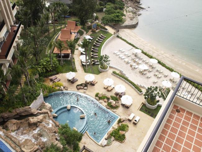 Garden Cliff Resort And Spa