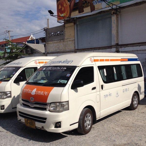 Минибас компании Pattaya Van