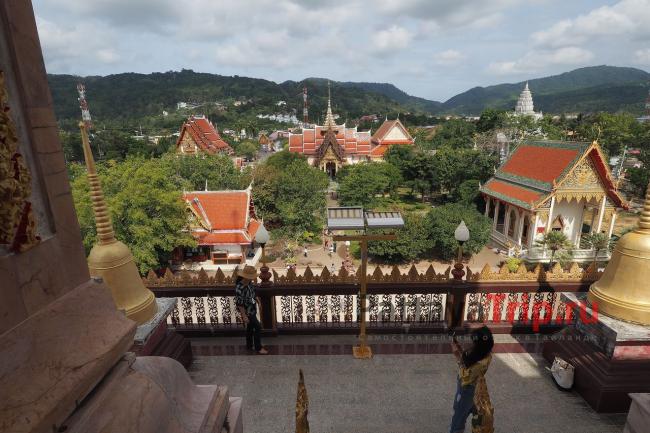 Вид с храма Ват Чалонг