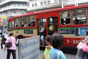 Городские автобусы в Бангкоке