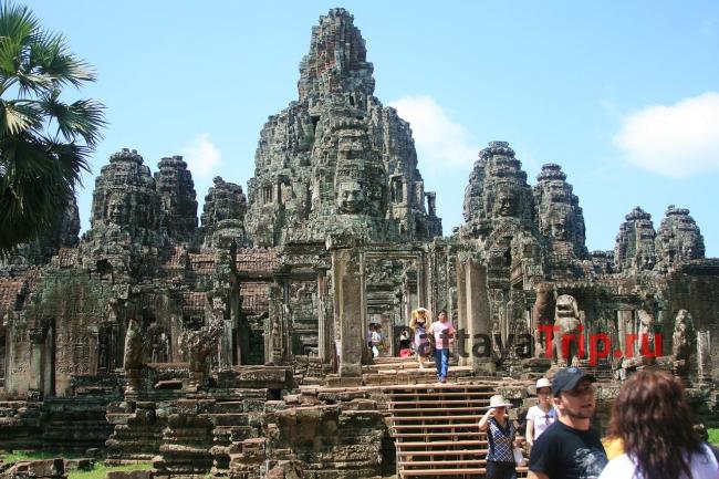 Храм Ангкор Том