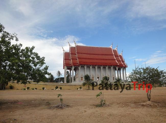 Храм-корабль в Ча Ам (Тайланд)