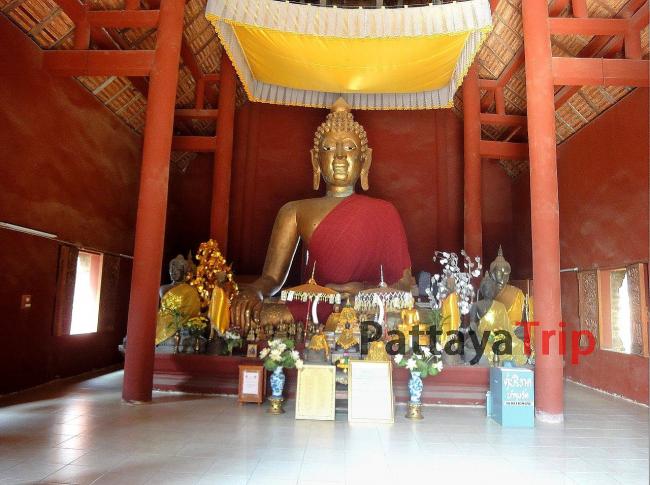 Wat Prathat Pukhao - новый храм