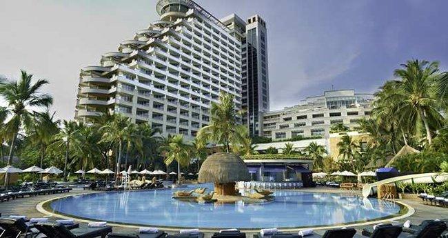 Отель Hilton Hua Hin Resort & Spa