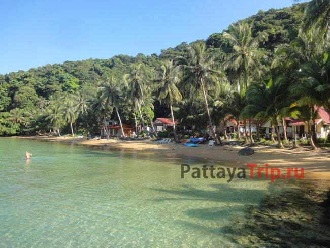 Пляж Pakarang Resort