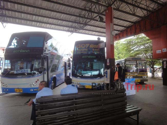 Автобус Паттайя-Нонг Кхай