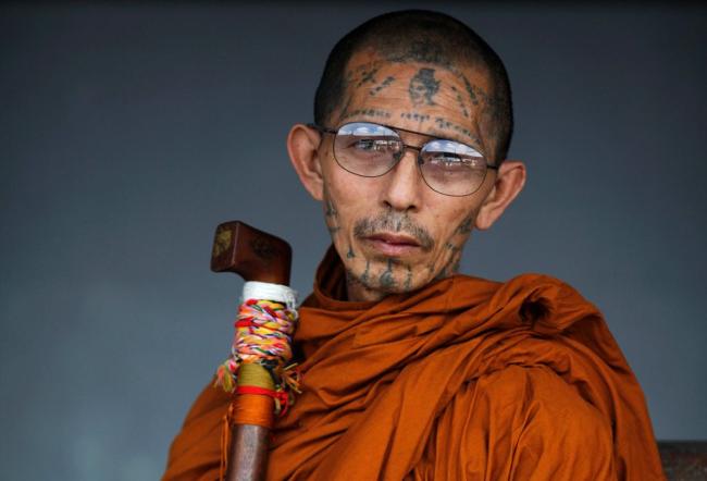 Монах с татуировками