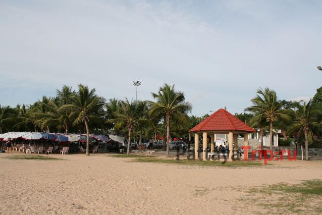 Ban Amphur Beach