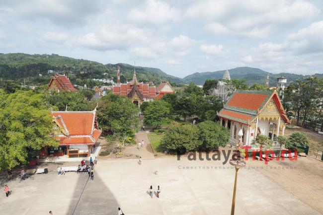 Вид с храма Ват Чалонг