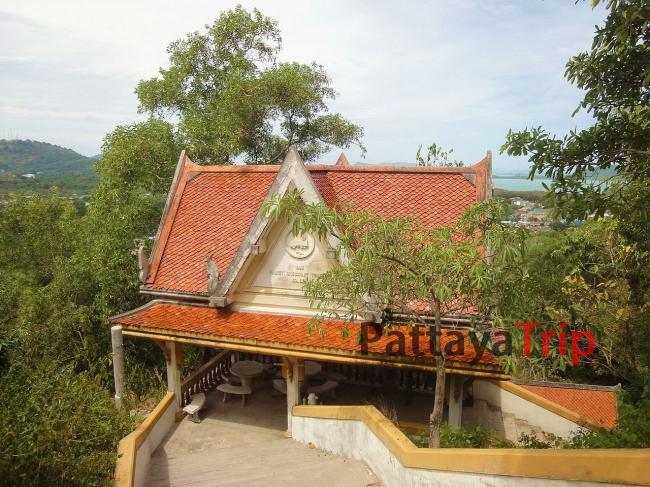Храм Wat Koh Siray