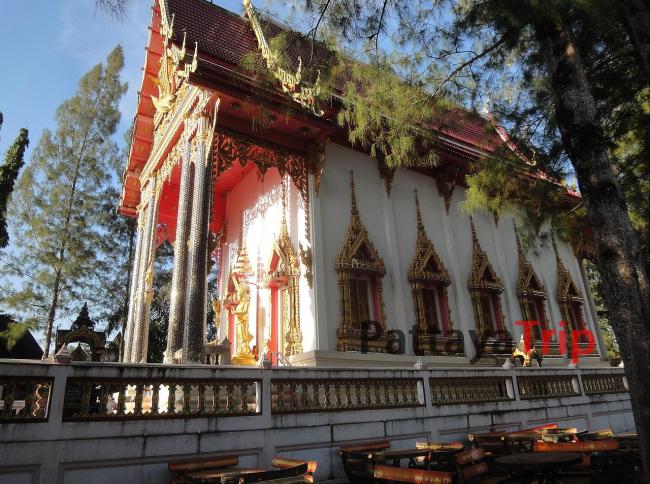 Храм в традиционном тайском стиле