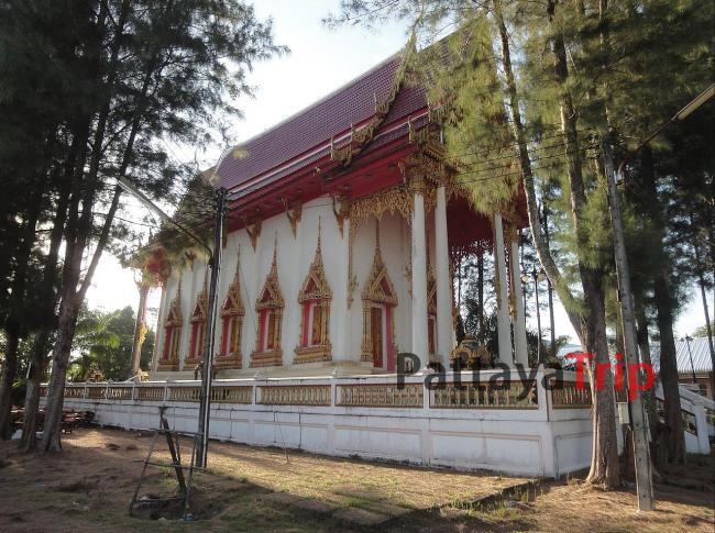 Храм в традиционном тайском стиле