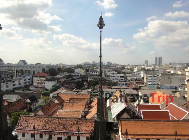 Панорама с храма Wat Ratchanatdaram 