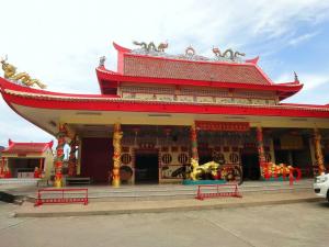 Храм Bang Neow Shrine на Пхукете